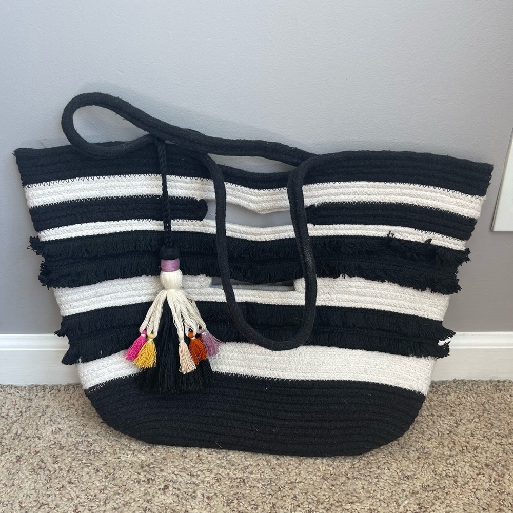 Stella & Dot Striped Beach Bag Tote